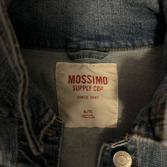 Women’s Jean jacket size: XL - Picture 2 of 3